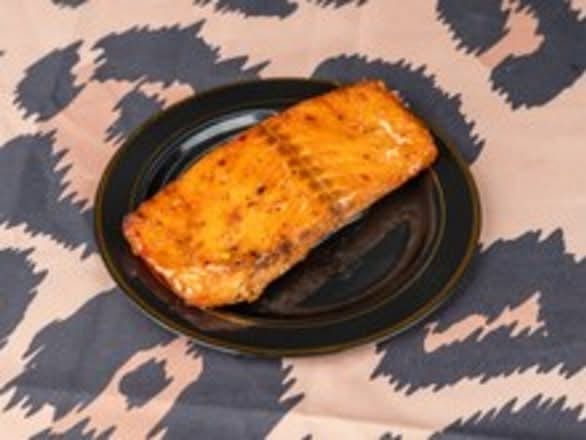 Honey Mustard Salmon Plate (2 Sides) | NEW!.